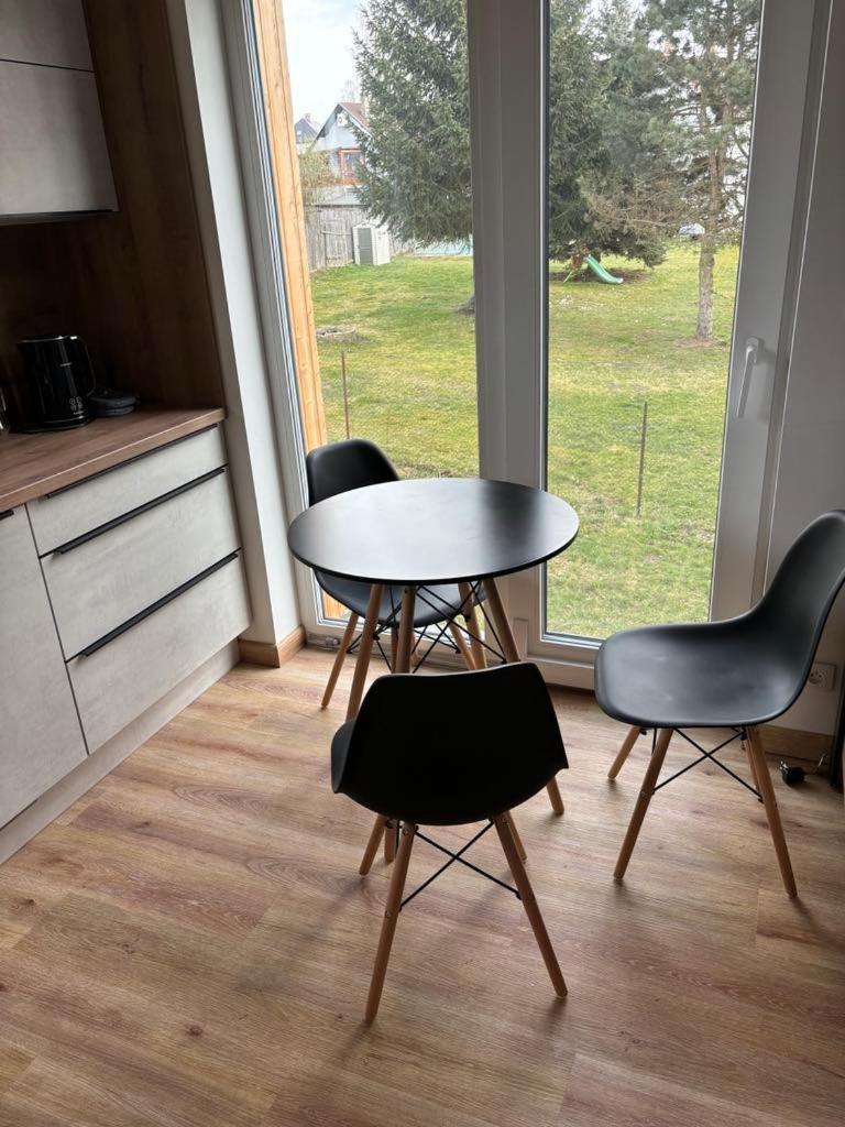 Apartmany U Plaze Lipna - Male Lipno Černá v Pošumaví المظهر الخارجي الصورة